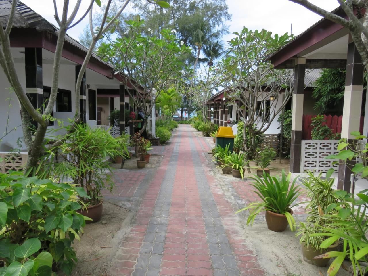 Langkapuri Resort Langkawi Pantai Cenang  Exterior foto